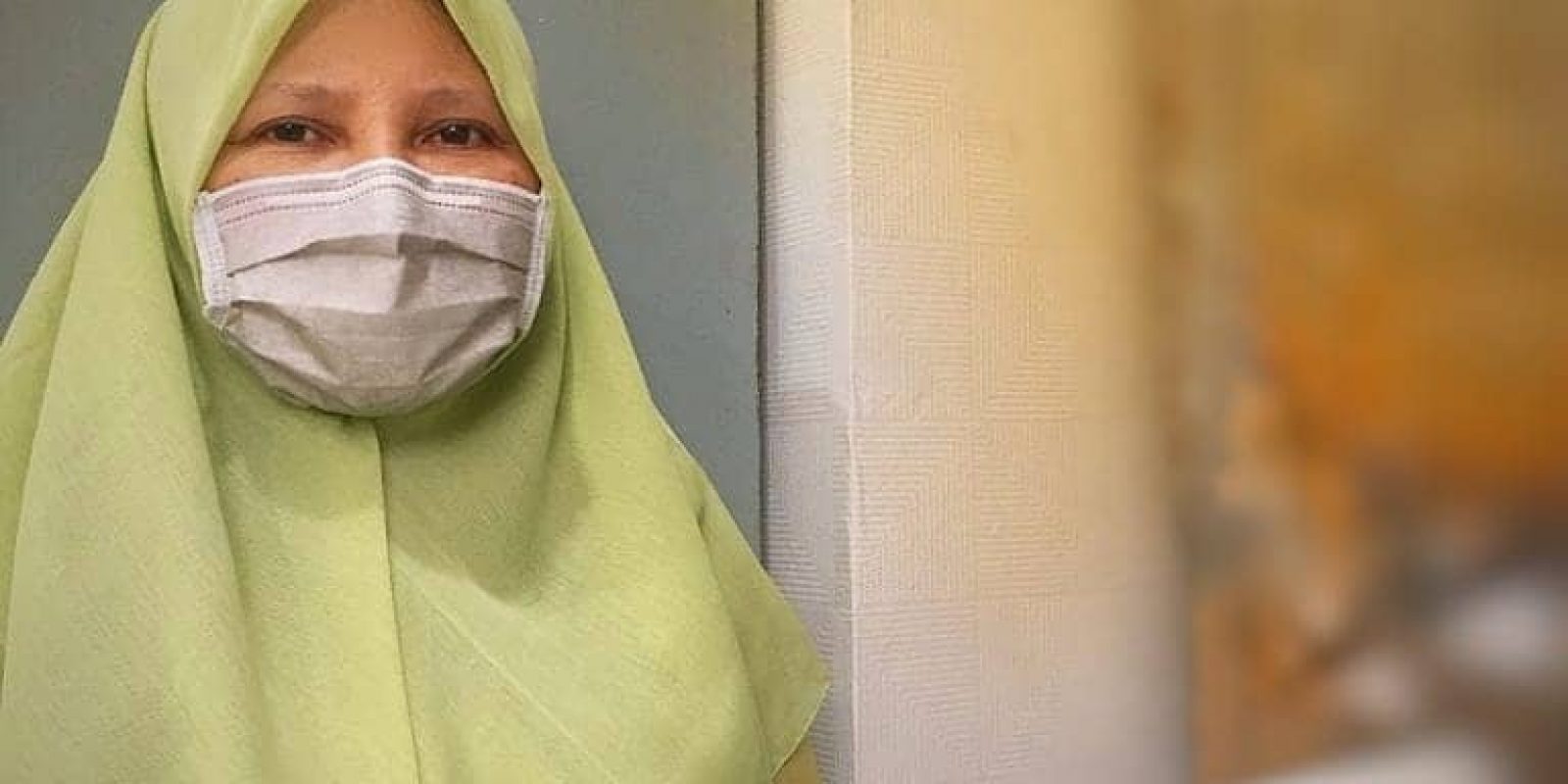 Menjadi Narasumber Seminar Implementasi Perda AKB di Sumbar, Anggota DPR Menyampaikan Gebrak Masker