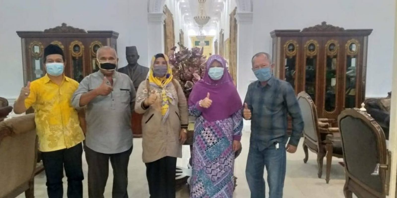 Nevi Zuairina Menjadi Ketua Dewan Pembina Jaringan Media Seluruh Indonesia Cabang Sumatera Barat Mengajak Memerangi Hoax (3)