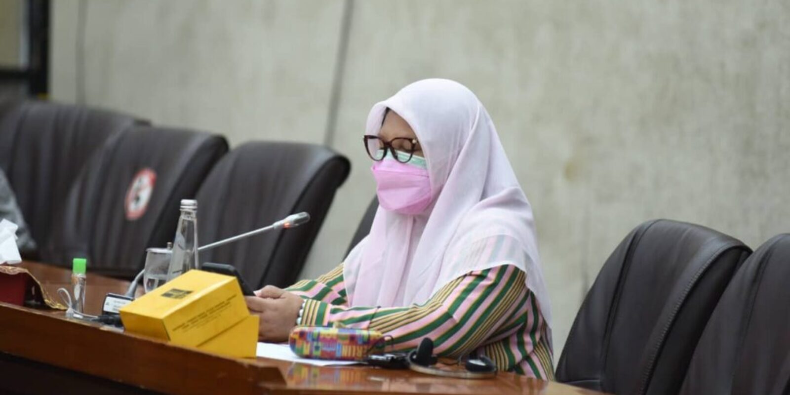 Rapat Dengar Pendapat dengan PT Waskita, Nevi Zuairina Minta PMN 3T Tahun 2022 Dapat Efektif Penyelesaian Dua Ruas Tol