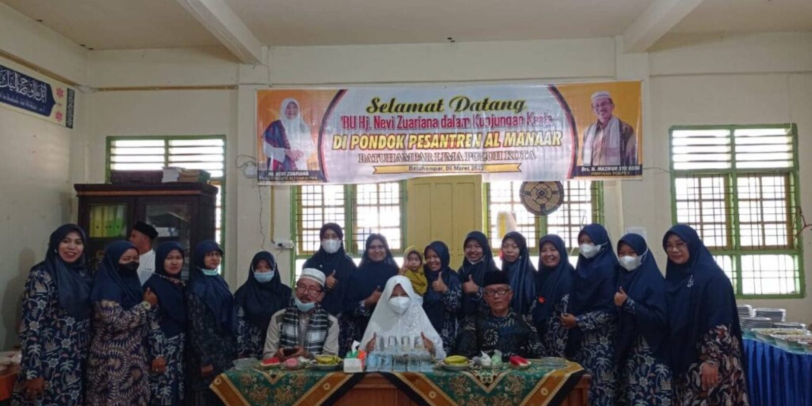 Kunjungi Ponpes Al-Manaar Batuhampar, Nevi Zuairina Serap Aspirasi di Masa Reses