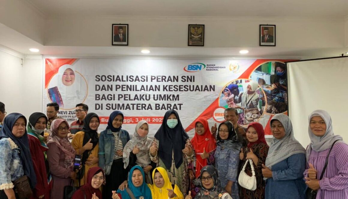 Legislator Sumbar, Hj Nevi Zuairina Minta UMKM Sumbar Masuk Pasar Digital dengan Segera Urus SNI