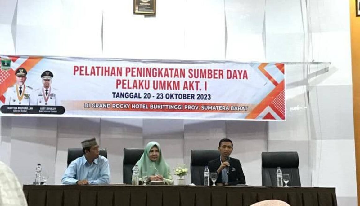Hj. Nevi Zuairina Berpesan Pada Pelaku UMKM Untuk Pengembangan Usaha